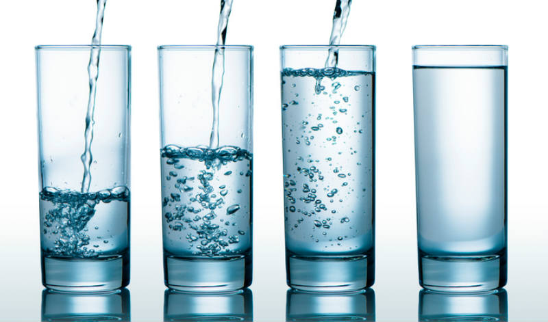 4 Lợi ích của việc uống đủ nước đối với các hoạt động hàng ngày của bạn